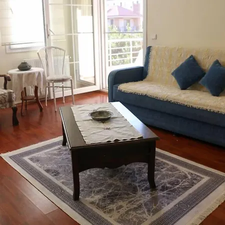 Spacious 2 Bedroom Family With Mountain View *